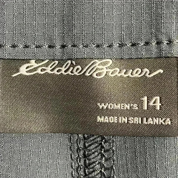 Eddie Bauer Stretch Ripstop Crop Pant Women’s 14 Gray Outdoors Granola Girl NWT - Picture 11 of 13